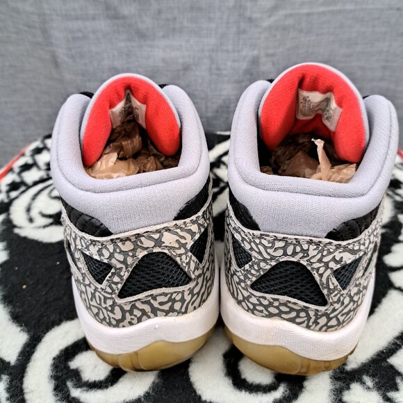 Nike Jordan 11 Low IE Black Cement 919712-006 Men's size 10.5 - Picture 5 of 12